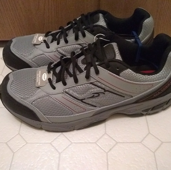 dr scholl's all terrain shoes